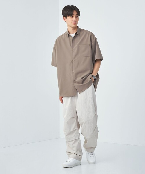 green label relaxing（グリーンレーベルリラクシング）の「【WEB限定】＜GLR or＞ドレープ リラックス ショートスリーブ シャツ（シャツ/ブラウス・メンズ・モカ/ライトグレー/ライトブルー/ブラック・M/S/L）」の7枚目の写真