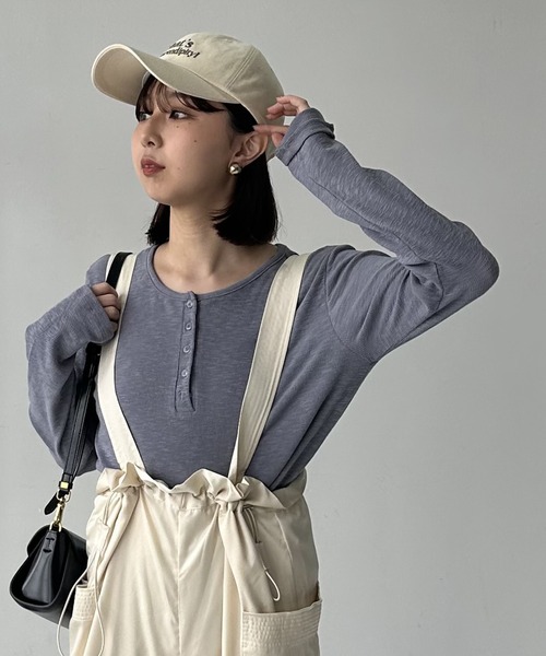 lawgy（ラウジー）の「ruff half button rib t / ルフハーフボタンリブt（Tシャツ/カットソー・レディース・ホワイト/ピンク/ブルー系その他・FREE）」の9枚目の写真