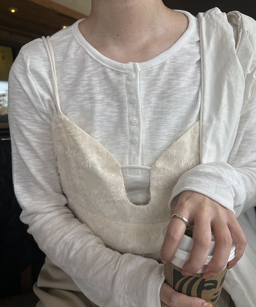 lawgy（ラウジー）の「ruff half button rib t / ルフハーフボタンリブt（Tシャツ/カットソー・レディース・ホワイト/ピンク/ブルー系その他・FREE）」の13枚目の写真