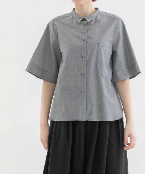 nop de nod（ノップドゥノッド）の「スモールカラーフレアー5分袖シャツ（シャツ/ブラウス・レディース・オフホワイト/ブラック/ドット/スミクロ・3）」の5枚目の写真