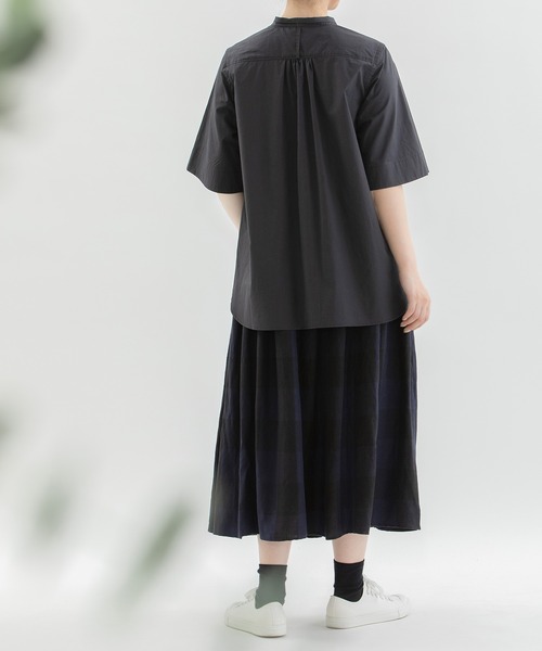 nop de nod（ノップドゥノッド）の「スモールカラーフレアー5分袖シャツ（シャツ/ブラウス・レディース・オフホワイト/ブラック/ドット/スミクロ・3）」の8枚目の写真