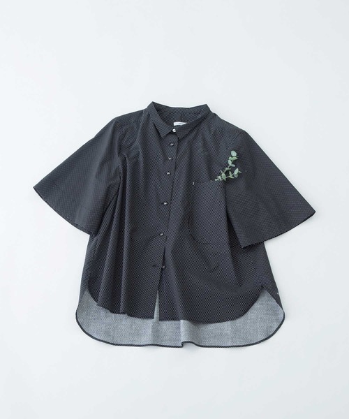 nop de nod（ノップドゥノッド）の「スモールカラーフレアー5分袖シャツ（シャツ/ブラウス・レディース・オフホワイト/ブラック/ドット/スミクロ・3）」の19枚目の写真