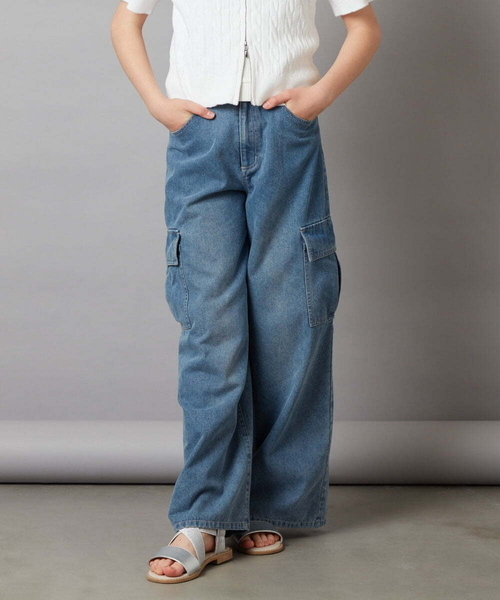 a.v.v（アーヴェヴェ）の「【ジュニア】[140-150]カーゴデニムワイドパンツ（デニムパンツ・キッズ・ブルー/ブラック・140/150）」の5枚目の写真