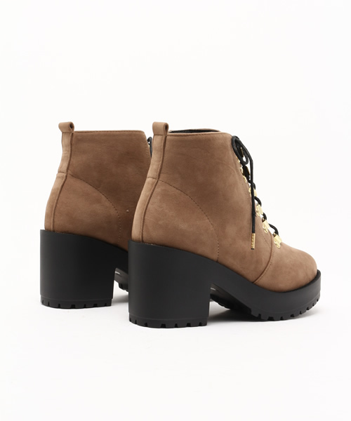 Chico(チコ)の「【who's who Chico】スエードマウンテンブーツ(ブーツ・レディース・グレー/ベージュ/ブラック・MEDIUM/SMALL/LARGE)」の6枚目の写真