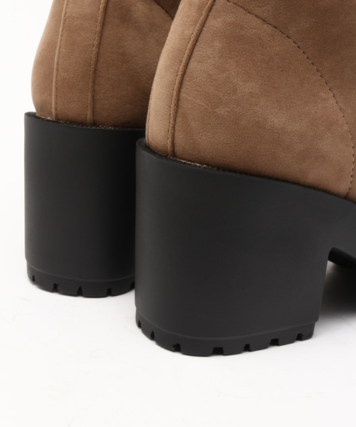 Chico(チコ)の「【who's who Chico】スエードマウンテンブーツ(ブーツ・レディース・グレー/ベージュ/ブラック・MEDIUM/SMALL/LARGE)」の10枚目の写真