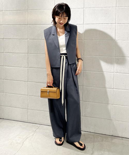 plage（プラージュ）の「RIAM ショートジャケット（その他アウター・レディース・チャコールグレー/キャメル・38/36）」の3枚目の写真