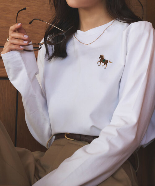 KOBE LETTUCE（コウベレタス）の「コットン混選べるデザインTシャツ（Tシャツ/カットソー・レディース・オフホワイト/ホワイト系/ホワイト系1/ブラック系/ブラック系1/ブラック/ホワイト系2/ブラック系2/ホワイト系3/ホワイト系5/ブラック系3/ホワイト系4/ブラック系5/ブラック系4/ブラック系6/ブラック系7/ブラック系8/ホワイト系6/ホワイト系7/ホワイト系8/ブラック系その他/ホワイト系その他2/ブラック系その他2/ブラック系9/ホワイト系9/ホワイト系その他/ホワイト系その他3/ブラック系その他3/ホワイト系その他5/ブラック系その他5・M/M1）」の14枚目の写真