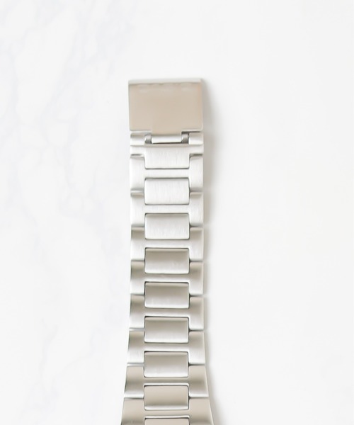 CASIO(カシオ)の「【60】【CASIO(カシオ)】BASIC DIGITAL SV(デジタル腕時計・メンズ・シルバー・FREE)」の5枚目の写真