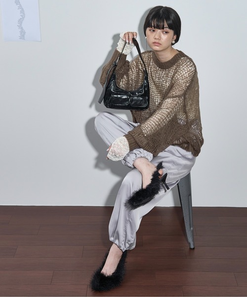 THE YOn（ザヨン）の「フォックスライクファースリングバックパンプス（パンプス・レディース・ライトグレー/モカ/ブラック・36/37/38）」の21枚目の写真