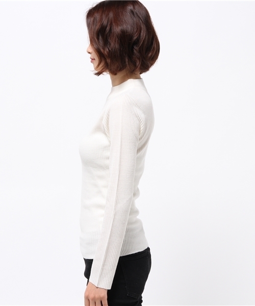 UNRELISH（アンレリッシュ）の「ベーシックハイネックニット（ニット/セーター・レディース・ホワイト/ブラック/グリーン/ボルドー/グレー・MEDIUM）」の8枚目の写真