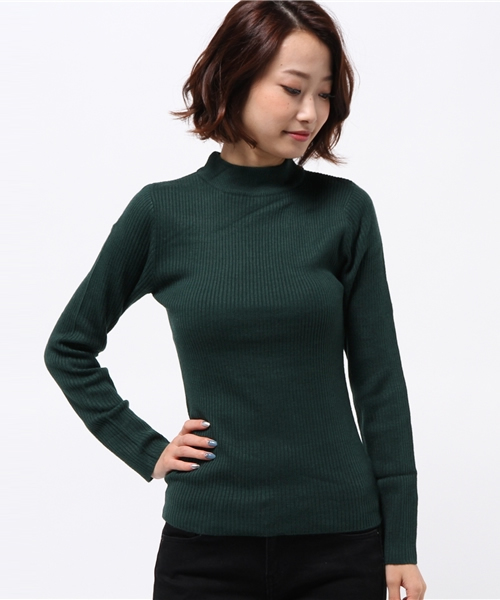 UNRELISH（アンレリッシュ）の「ベーシックハイネックニット（ニット/セーター・レディース・ホワイト/ブラック/グリーン/ボルドー/グレー・MEDIUM）」の6枚目の写真