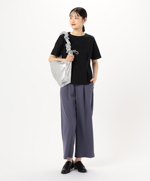 COMME CA ISM(コムサイズム)の「綿混 タック Tシャツ(Tシャツ/カットソー・レディース・ブルー/ブラック/ホワイト・M/L)」の9枚目の写真