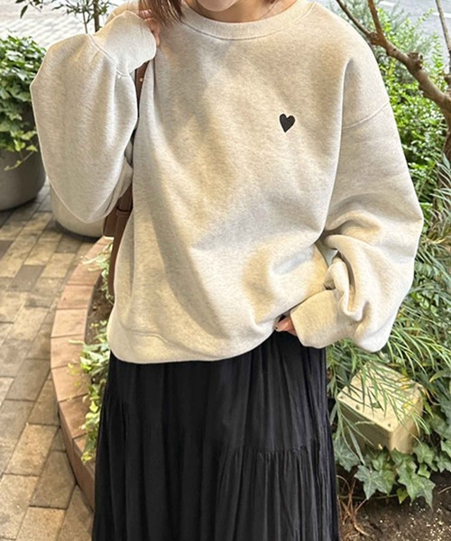 GeeRA（ジーラ）の「【新色追加】秋の大人カジュアル！ロゴ＆ハート