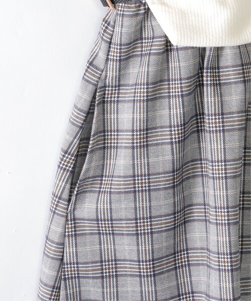 ikka（イッカ）の「ベストレイヤードドッキングワンピース（120~160cm）（ワンピース・キッズ・ライトベージュ/ブラック・150/140/130/120/160）」の13枚目の写真