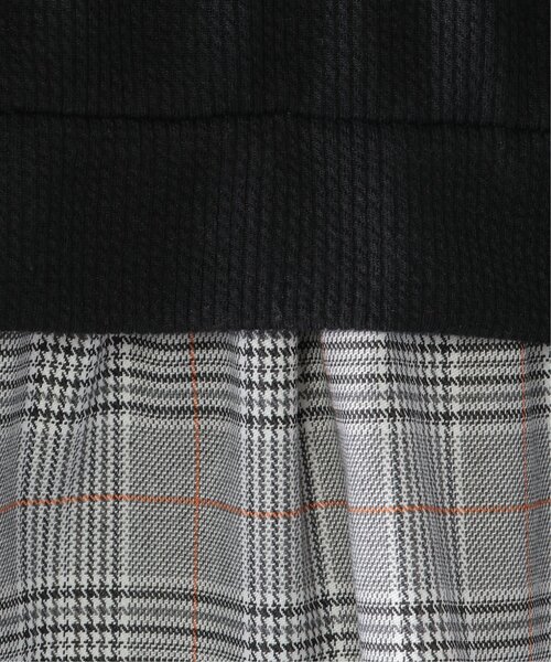 ikka（イッカ）の「ベストレイヤードドッキングワンピース（120~160cm）（ワンピース・キッズ・ライトベージュ/ブラック・150/140/130/120/160）」の17枚目の写真