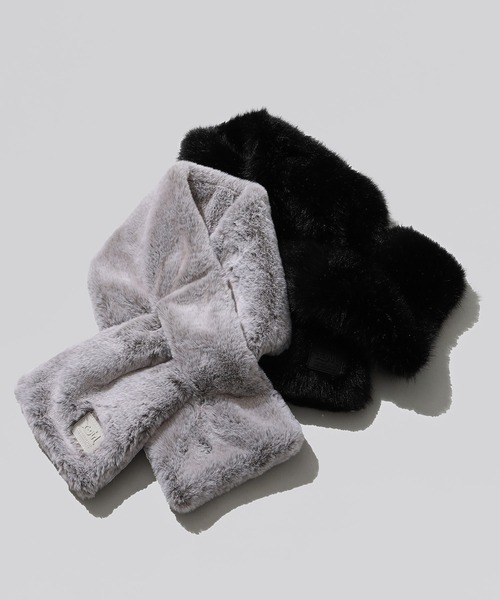 X-girl（エックスガール）の「FAUX FUR SCARF（マフラー・レディース・ブラック/グレー・ONE SIZE）」の12枚目の写真