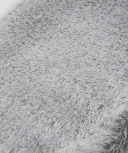 X-girl（エックスガール）の「FAUX FUR SCARF（マフラー・レディース・ブラック/グレー・ONE SIZE）」の18枚目の写真