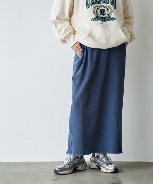coen（コーエン）の「ピグメントリブイージーナロースカート（スカート・レディース・ロイヤルブルー/ダークグレー/ブラウン/ナチュラル・L/M）」の4枚目の写真