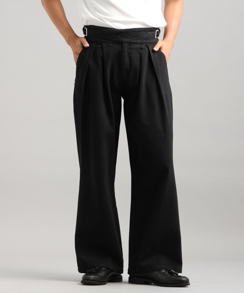 LURAKU(ルラク)の「【LURAKU】Two Tuck Wide Straight Gurkha Denim -2タックワイドストレートグルカデニム(デニムパンツ・メンズ・ブラック/インディゴブルー・MEDIUM/LARGE)」の2枚目の写真