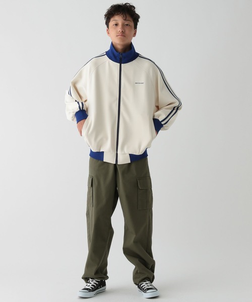 GLOBAL WORK（グローバルワーク）の「トラックジャケット/AND YUA ANY/137656（ジャージ・キッズ・アイボリー/グリーン・160cm/150cm）」の14枚目の写真