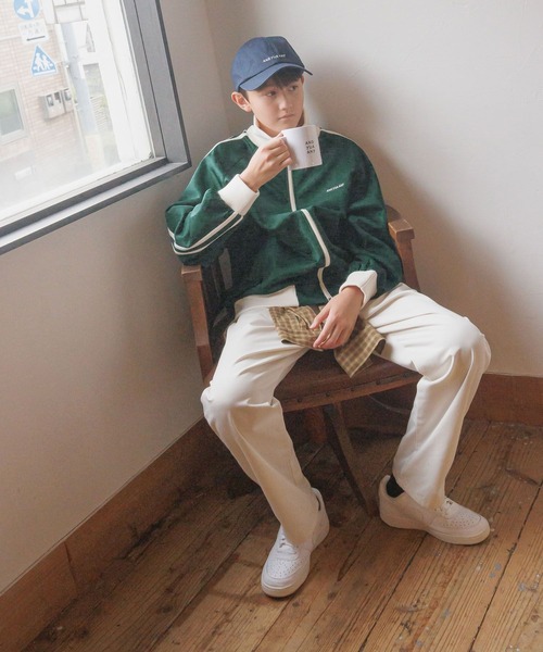 GLOBAL WORK（グローバルワーク）の「トラックジャケット/AND YUA ANY/137656（ジャージ・キッズ・アイボリー/グリーン・160cm/150cm）」の6枚目の写真