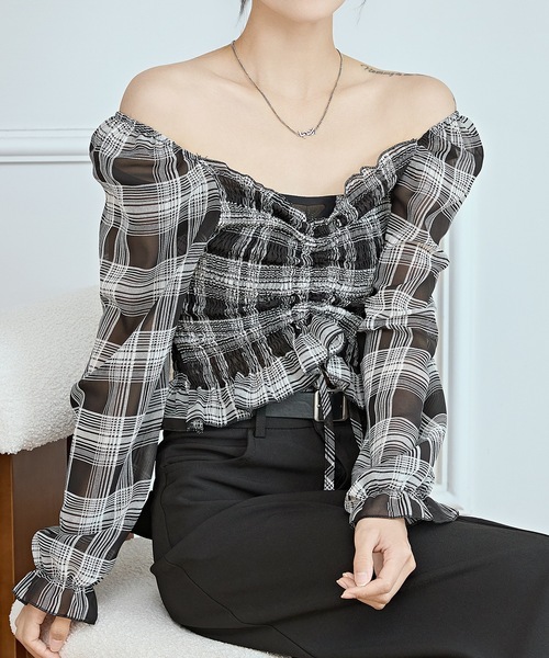 Lace Ladies(レースレディース)の「2WAY チェック柄 シャーリング クロップド トップス(シャツ/ブラウス・レディース・ブラック・S/M/XL)」の10枚目の写真