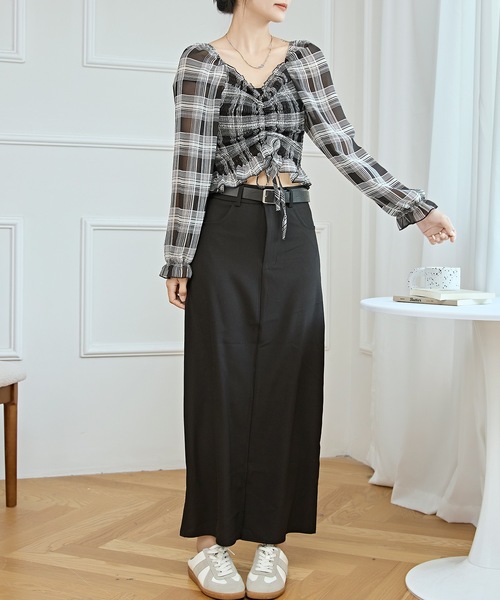 Lace Ladies(レースレディース)の「2WAY チェック柄 シャーリング クロップド トップス(シャツ/ブラウス・レディース・ブラック・S/M/XL)」の7枚目の写真