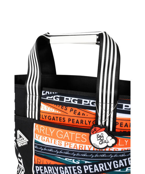 パーリーゲイツ　ロゴリボン柄ロッカーバッグ PEARLY GATES（パーリーゲイツ）の「【PEARLY GATES】ロゴリボン柄