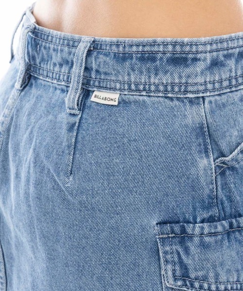 BILLABONG(ビラボン)の「BILLABONG レディース HILARY CARGO SKIRT スカート/ビラボンデニムミニスカート(スカート・レディース・ブルー・SMALL/MEDIUM)」の6枚目の写真