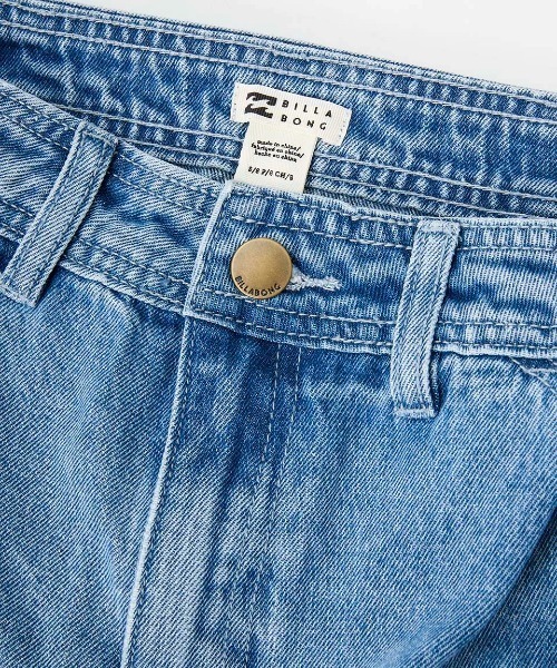 BILLABONG(ビラボン)の「BILLABONG レディース HILARY CARGO SKIRT スカート/ビラボンデニムミニスカート(スカート・レディース・ブルー・SMALL/MEDIUM)」の4枚目の写真