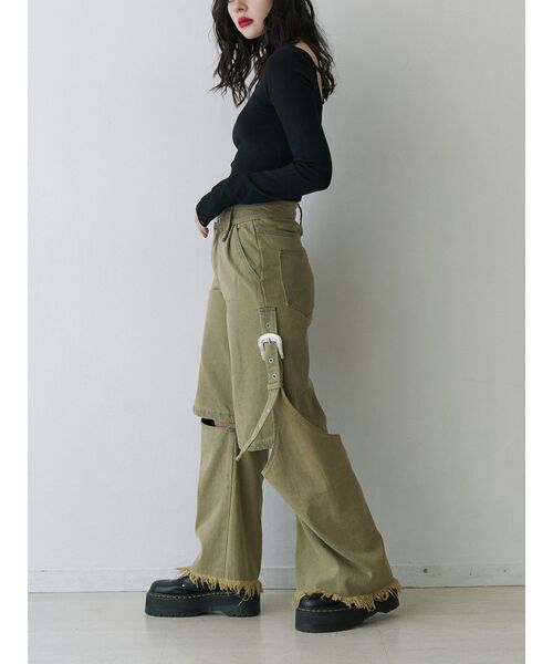 jouetie(ジュエティ)の「チョーカーネックニット(ニット/セーター・レディース・ブラック/ブルー/ピンク・MEDIUM)」の7枚目の写真