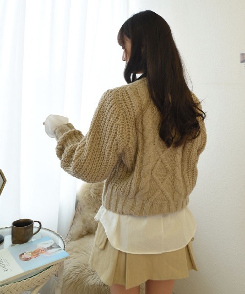 VIVID LADY(ビビッドレディー)の「ローゲージニットプルオーバーセーター ニット ニットセータ(ニット/セーター・レディース・ブラック/ベージュ/アイボリー・FREE)」の16枚目の写真