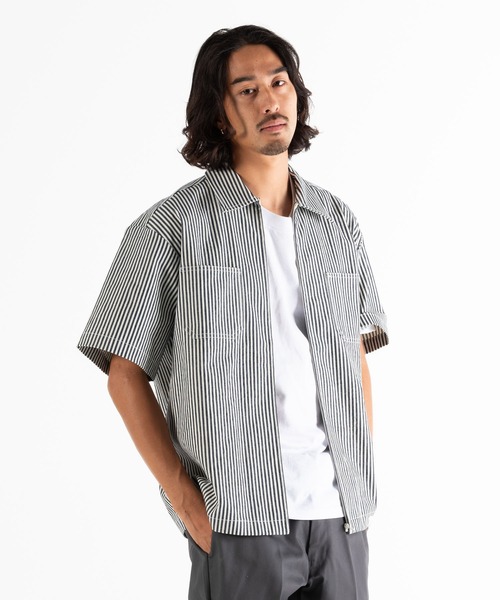 BEDWIN & THE HEARTBREAKERS(ベドウィン アンド ザ ハートブレイカーズ)の「S/S ZIP UP SHIRT "GIBSON"(シャツ/ブラウス・メンズ・アイボリー/ネイビー・LARGE/MEDIUM/X-LARGE/XX-LARGE)」の2枚目の写真