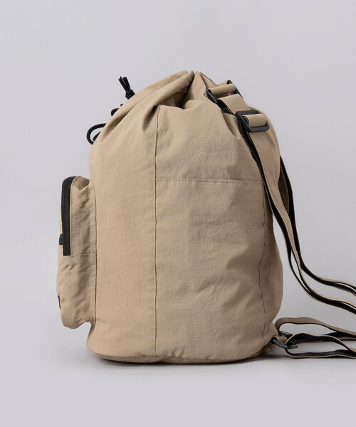 coen(コーエン)の「MEI(メイ)別注 ナイロンボンサック(バックパック/リュック・メンズ・ブラック/ベージュ・FREE)」の8枚目の写真