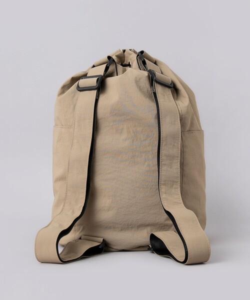 coen(コーエン)の「MEI(メイ)別注 ナイロンボンサック(バックパック/リュック・メンズ・ブラック/ベージュ・FREE)」の9枚目の写真