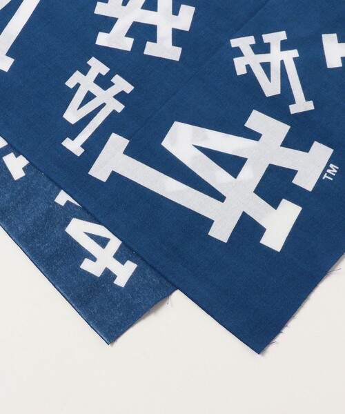 BEAMS BOY(ビームスボーイ)の「INFIELDER DESIGN / MLB ストール(ストール/ショール・レディース・ネイビー/ブルー・ONE SIZE)」の3枚目の写真