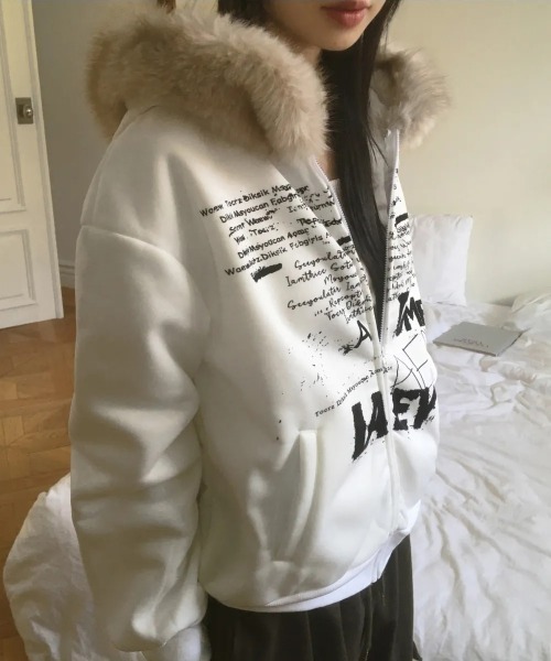 【セール】Y2K 裏起毛エコファーフードレタリングジップパーカー（パーカー）｜gossip！ロサンゼルス（ゴシップロサンゼルス）