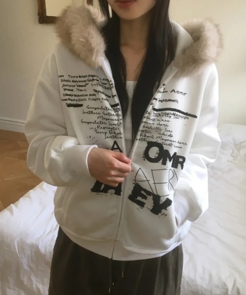 【セール】Y2K 裏起毛エコファーフードレタリングジップパーカー（パーカー）｜gossip！ロサンゼルス（ゴシップロサンゼルス）