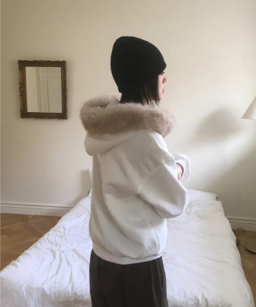 【セール】Y2K 裏起毛エコファーフードレタリングジップパーカー（パーカー）｜gossip！ロサンゼルス（ゴシップロサンゼルス）