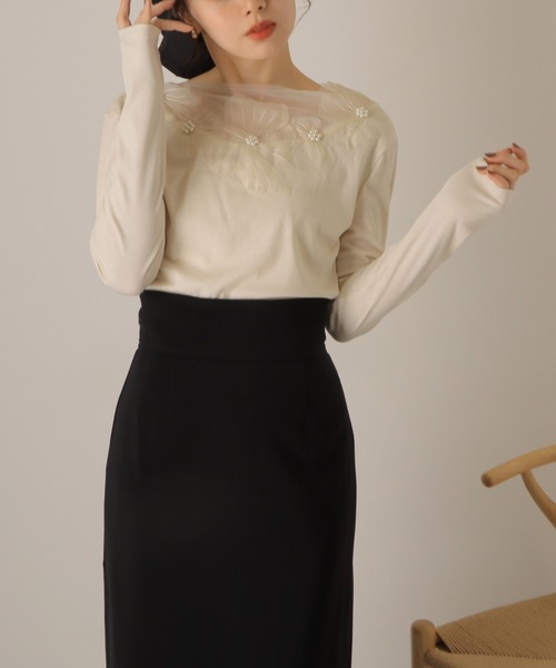 LAULEN（ローレン）の「sheer flower cut pullover /フラワーモチーフ シアー切り替え 長袖 プルオーバー（Tシャツ/カットソー・レディース・ブラック/アイボリー・FREE）」の11枚目の写真