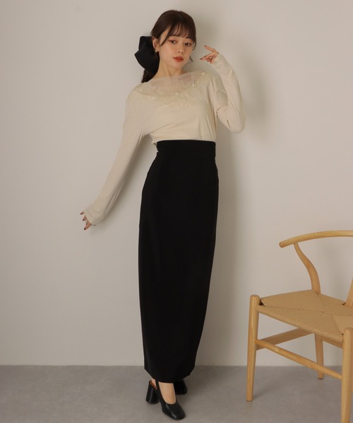 LAULEN（ローレン）の「sheer flower cut pullover /フラワーモチーフ シアー切り替え 長袖 プルオーバー（Tシャツ/カットソー・レディース・ブラック/アイボリー・FREE）」の9枚目の写真