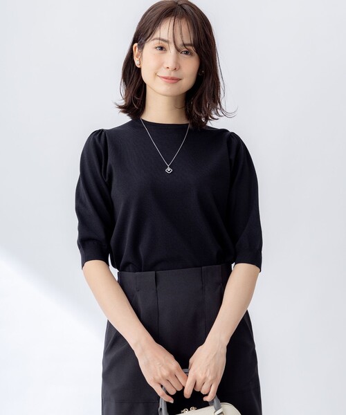 組曲 S(クミキョク チイサイサイズ)の「フラワーメタル ニットTシャツ(ニット/セーター・レディース・ライトグリーン系/ブラック系/ブルー系/アイボリー系/アイボリー系1/オールドローズ系・S2)」の2枚目の写真