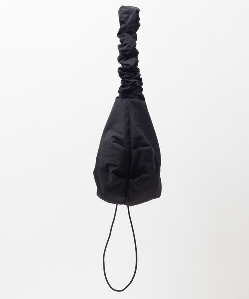 HusHusH（ハッシュアッシュ）の「【新色追加】HusHusH ハッシュアッシュ ギャザーショルダーバッグ（ショルダーバッグ・レディース・ブラック/グレー・フリー）」の18枚目の写真