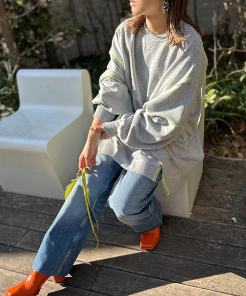 mi via loca(ミヴィアロカ)の「ウラケ リメイクデザイン ビッグシルエット スウェット(スウェット・レディース・ブラック/ピンク/アイボリー/トップグレー・FREE)」の14枚目の写真