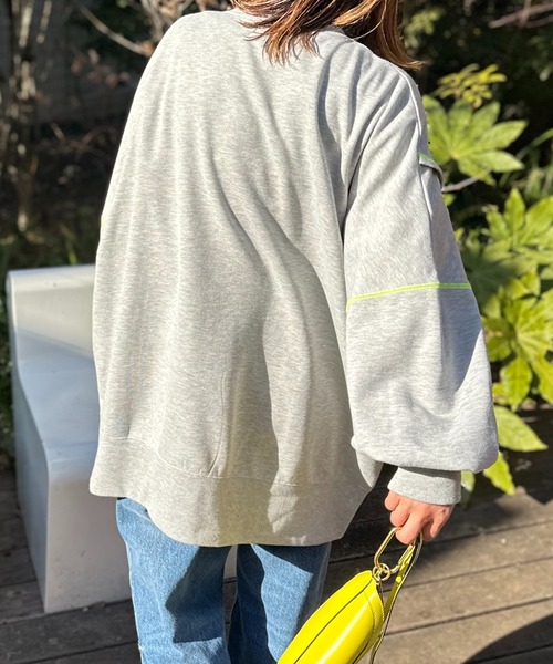 mi via loca(ミヴィアロカ)の「ウラケ リメイクデザイン ビッグシルエット スウェット(スウェット・レディース・ブラック/ピンク/アイボリー/トップグレー・FREE)」の7枚目の写真