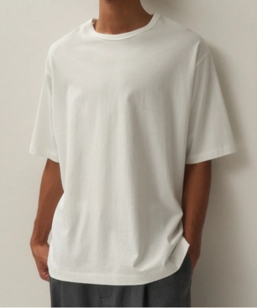 ATON（エイトン）の「ATON (エイトン)DRY COTTON JERSEY | CREWNECK T-SHIRT（Tシャツ/カットソー・メンズ・モスグリーン/ホワイト/ブラック・6/4/2）」の5枚目の写真