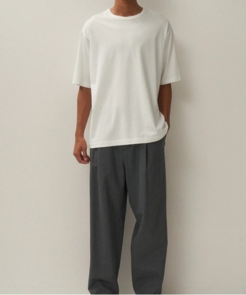 ATON（エイトン）の「ATON (エイトン)DRY COTTON JERSEY | CREWNECK T-SHIRT（Tシャツ/カットソー・メンズ・モスグリーン/ホワイト/ブラック・6/4/2）」の7枚目の写真