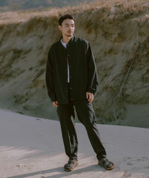 URBAN RESEARCH DOORS（アーバンリサーチドアーズ）の「『UR TECH DRYLUXE』『イージーケア/速乾/UVカット』テーパードパンツ（その他パンツ・メンズ・グリーン/ブラック/ネイビー/ベージュ系その他・SMALL/LARGE/MEDIUM/X-LARGE）」の21枚目の写真