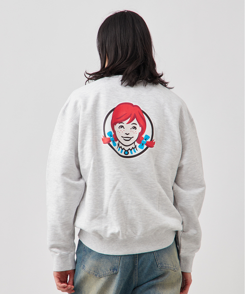 B.C STOCK(ベーセーストック)の「【Wendy's】別注 ウェンディーズ クルーネックスウェット(パーカー・メンズ・ライトグレー/レッド系その他/レッド/グレー系その他・LARGE/MEDIUM)」の16枚目の写真
