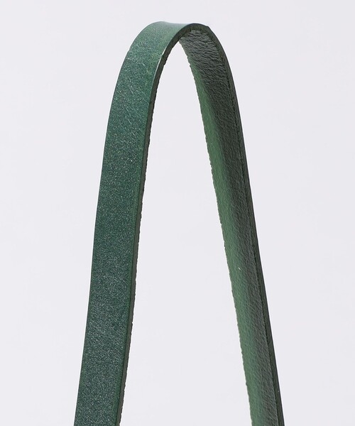 TOMORROWLAND （トゥモローランド）の「GLENROYAL ブライドルレザー ショルダーミニバッグ（ショルダーバッグ・メンズ・ブラック/グレイッシュベージュ/ブラウン/グリーン/パープル・FREE）」の10枚目の写真